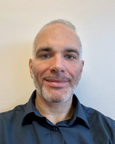 Portrait Hugo Wasik - HUB NEOMA Reims