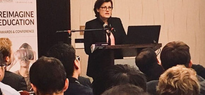 Marie-Laure Massué lors du projet ExE, Experiential Education, de NEOMA Business School a été présenté les 29 et 30 novembre à San Francisco, au congrès mondial Reimagine Education